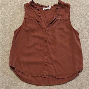 Cloth & Stone Brown Sleeveless Ruffled Blouse